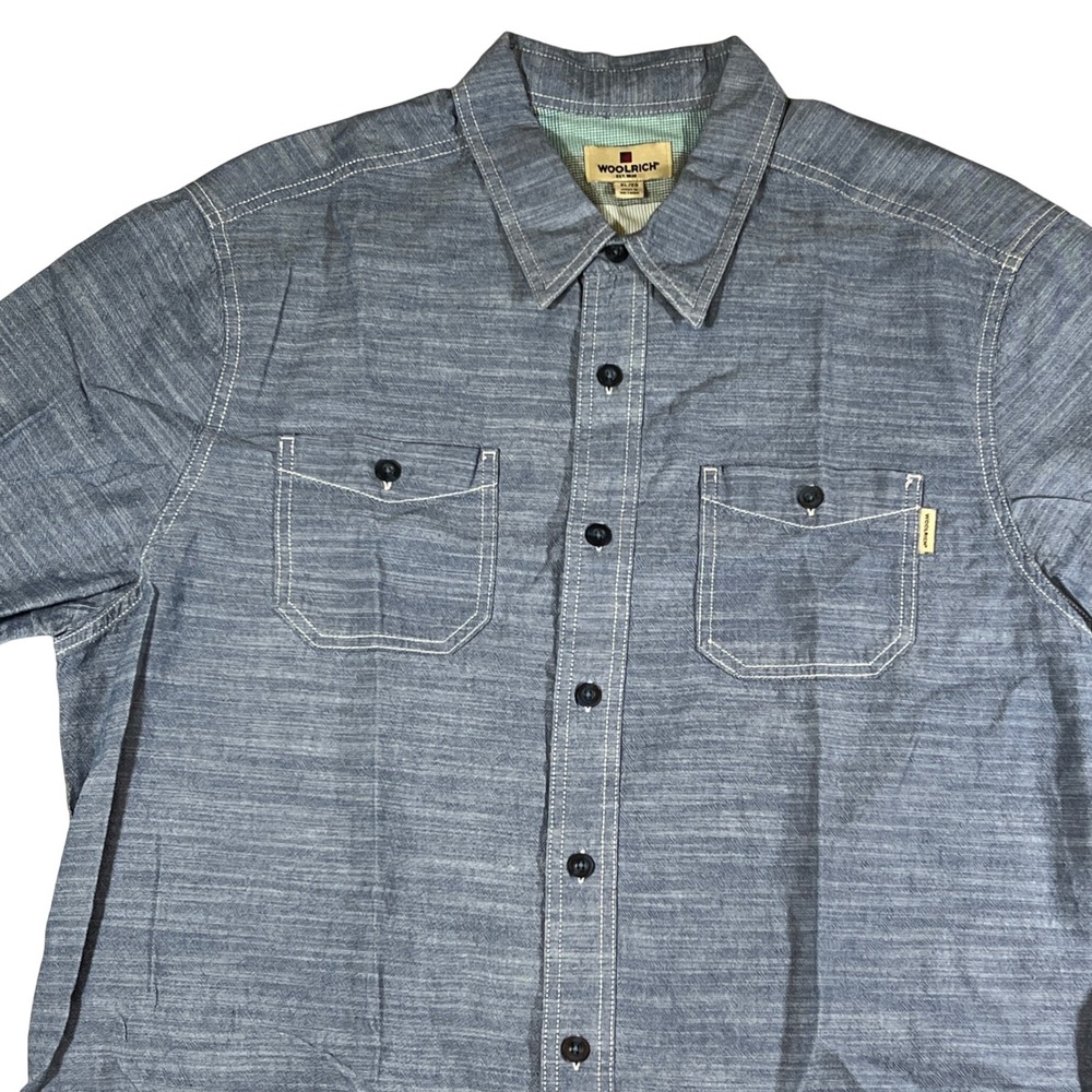 Woolrich Button Down Shirt Men XL Blue Short Sleeve Cotton Chambray Utility Work